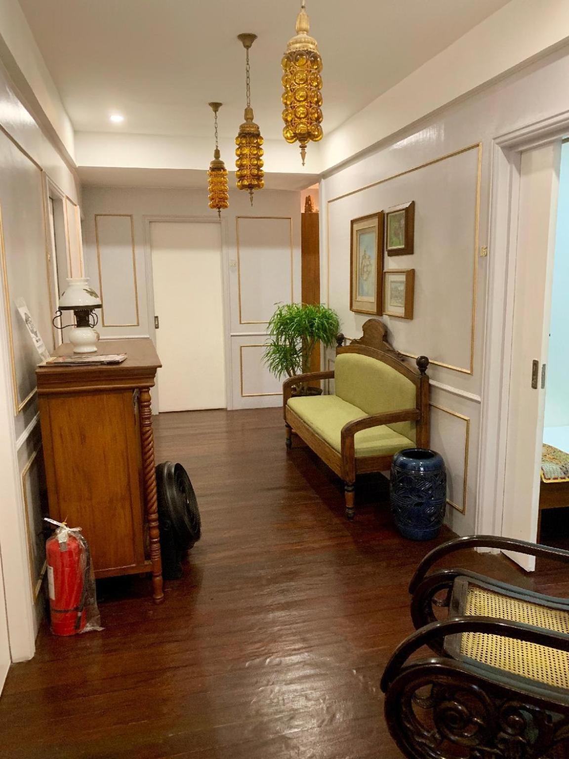 Courtyard Hotel Pasay Exterior photo